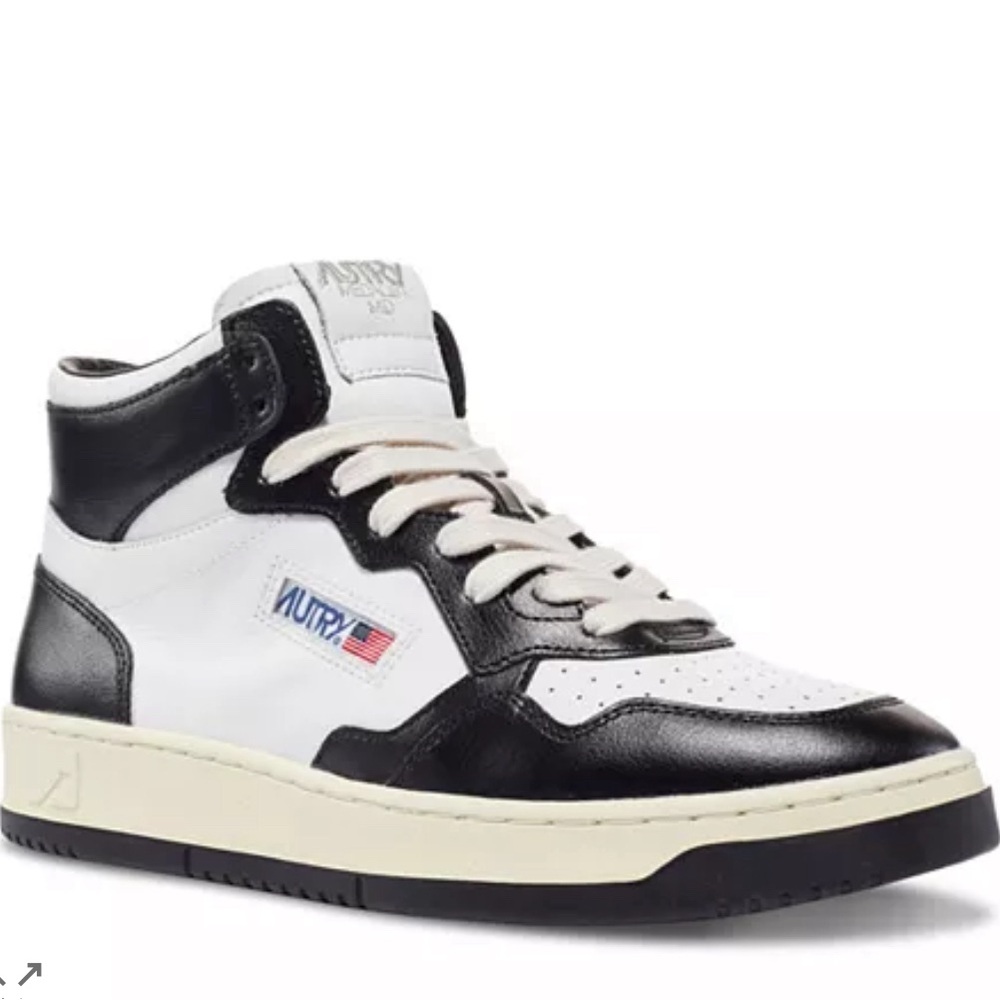 Autry Medalist Mid Top Sneakers- NIB